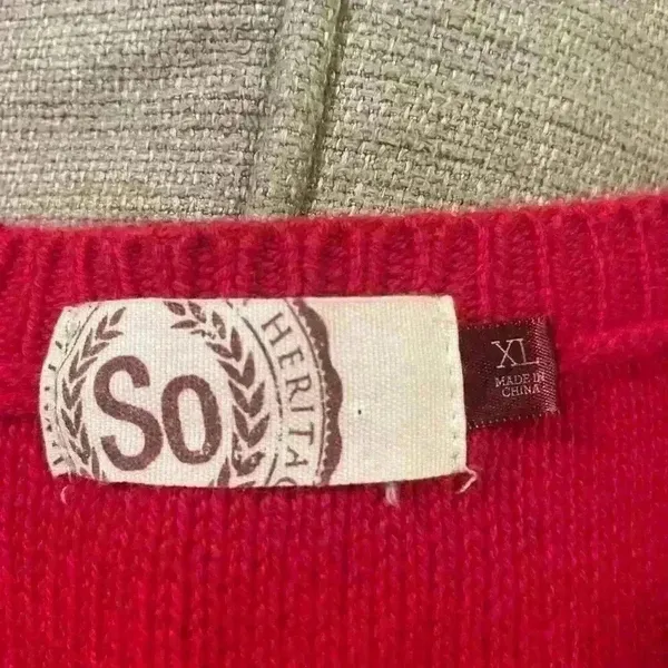 Women’s Red S.O. Sweater Size XL - Image 4