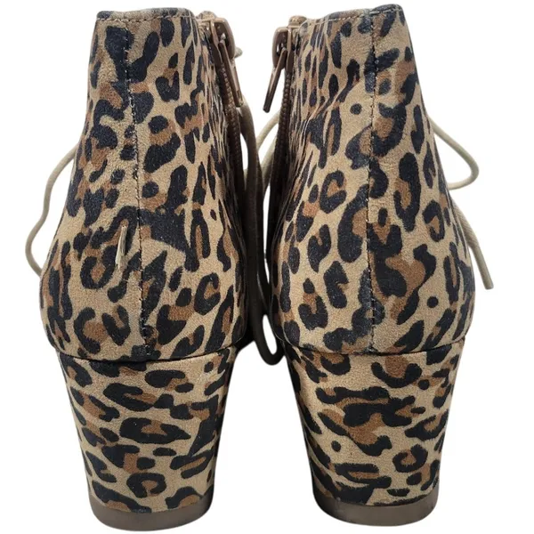 DV Dolce Vita Leopard Print Wedge Ankle Boots Lace Up Side Zip Women's Size 6‎ - Image 3