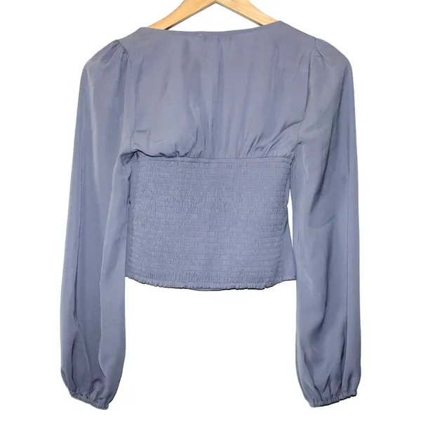 Women's Abercrombie & Fitch Blue V-Neck Puff Long Sleeve Crop Top Shirt Size XS - Image 3