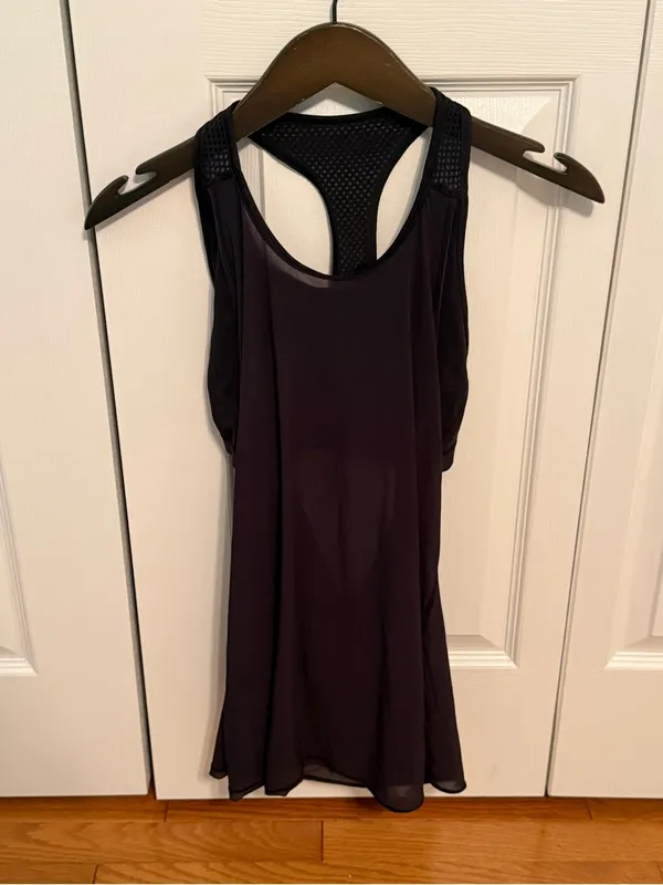 Lululemon Fit Physique Tank in Black - Image 3