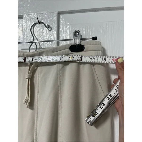 NWT Quince SuperSoft Fleece off white Joggers size S - Image 5
