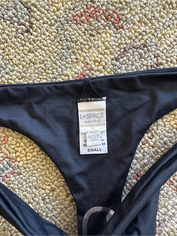 NWOT L*Space Hey Girl Itsy bikini set black small - Image 3