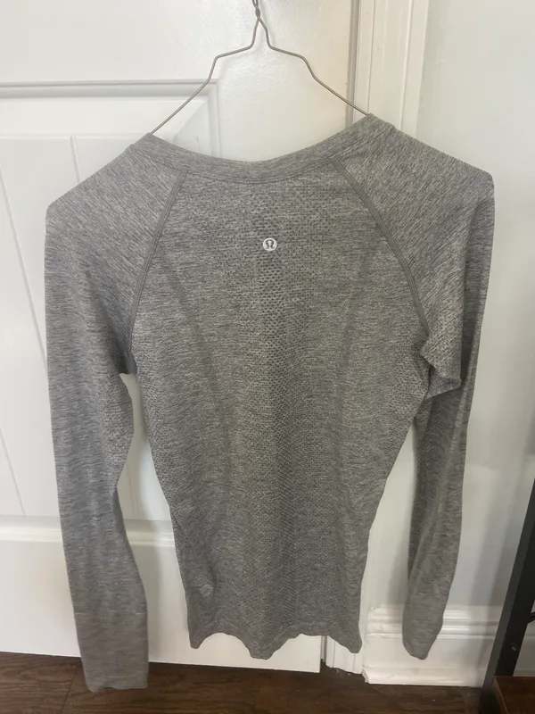 Lululemon Swiftly Tech Long Sleeve - Image 2
