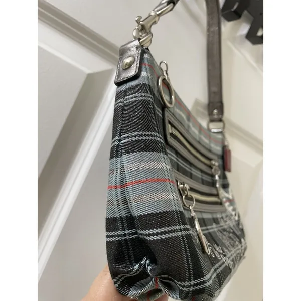Rare Coach Poppy Tartan silver Plaid shoulder Bag limited edition - Image 5