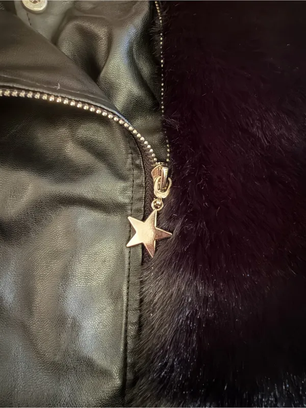 NWOT - 8 -LOLA THE BOY Black Faux Fur & Leather Jacket- Women's Stylish perfecto - Image 4
