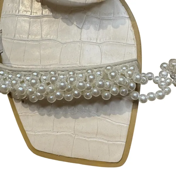 Dolce Vita Shoes‎ Womens Size 9 White Pearl Beaded Slide Sandals Flat Dressy - Image 3
