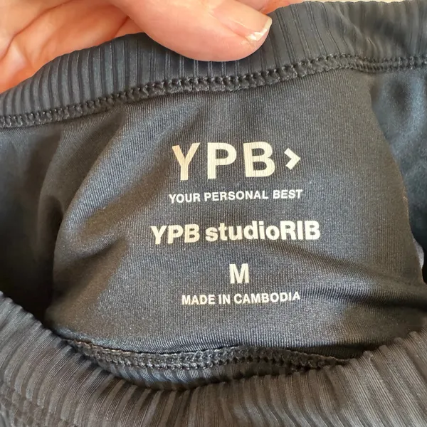 Abercrombie YPB StudioRIB Sports Bra Black Medium - Image 8