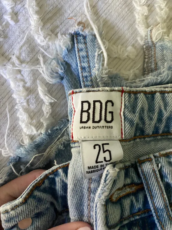 Medium Wash Jeans - Image 6