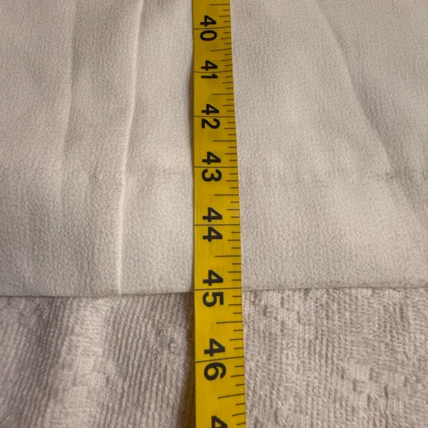 Jessica London white Textured Fabric - Image 6