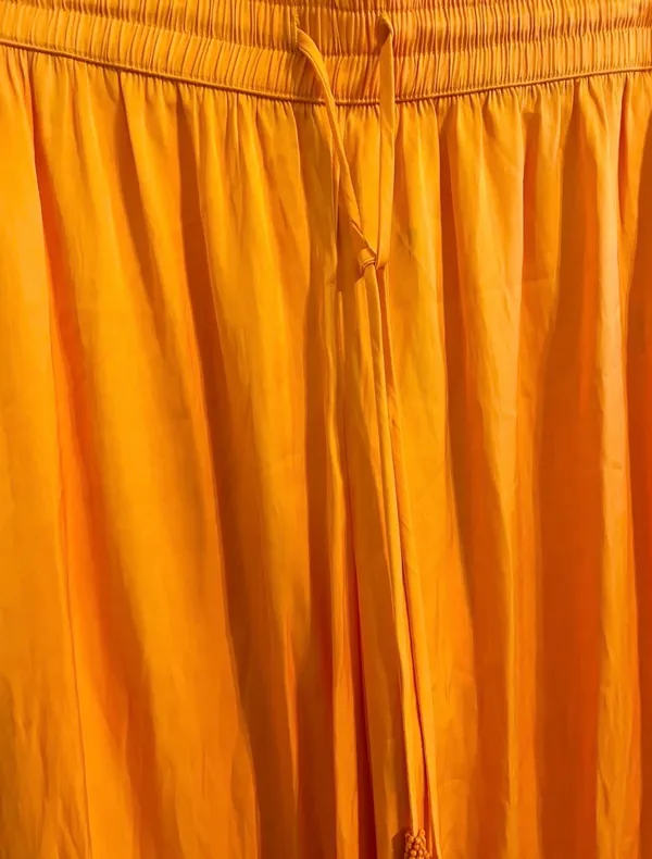 Cupcakes & Cashmere Pants - Image 6