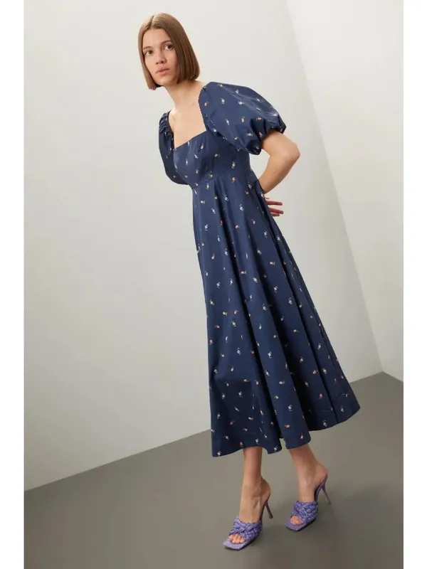 Hill House Home Matilda Dress in Blue Medium Womens Floral Rosette Print Puff - Image 4
