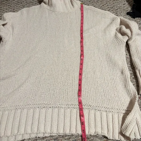 Aerie Chenille Oversized Turtleneck Sweater Ivory Cream- Size Medium - Image 9