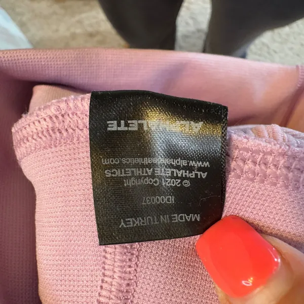 1673 | NWOT Alphalete Athletics Seamless‎ High Waist Yoga Leggings Pink Womens S - Image 7