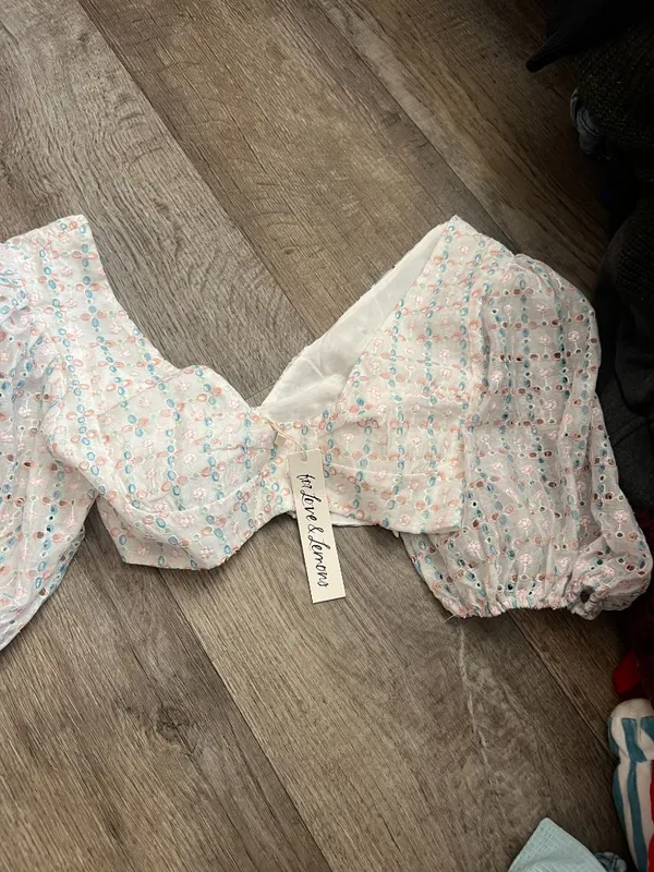 NWT For Love & Lemons Denise Crop Top size small - Image 2