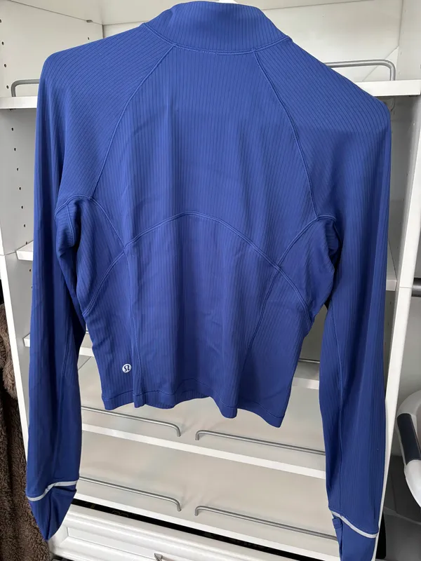 Lululemon Long Sleeve Crop Top - Image 2