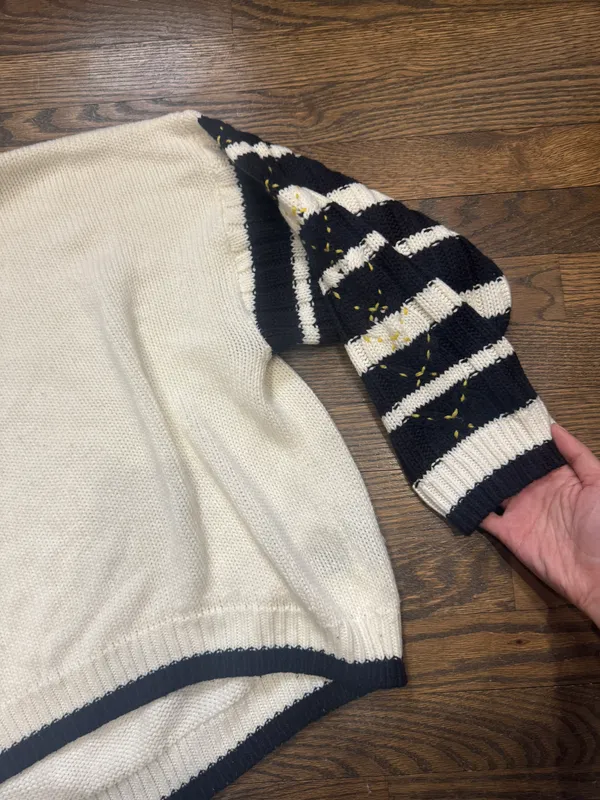 Top shop oversized puff striped sleeve mock neck cable knit sweater medium - Image 4