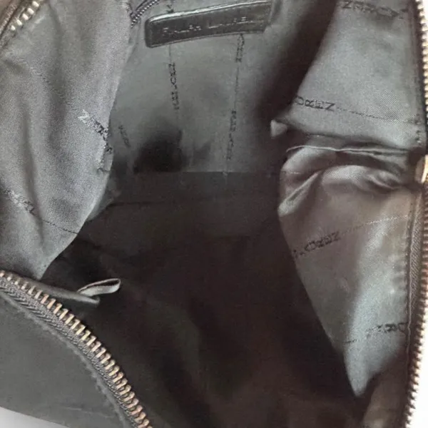 Ralph Lauren Black Nylon Shoulder Bag Leather Strap Gold Hardware Zip Hobo - Image 8