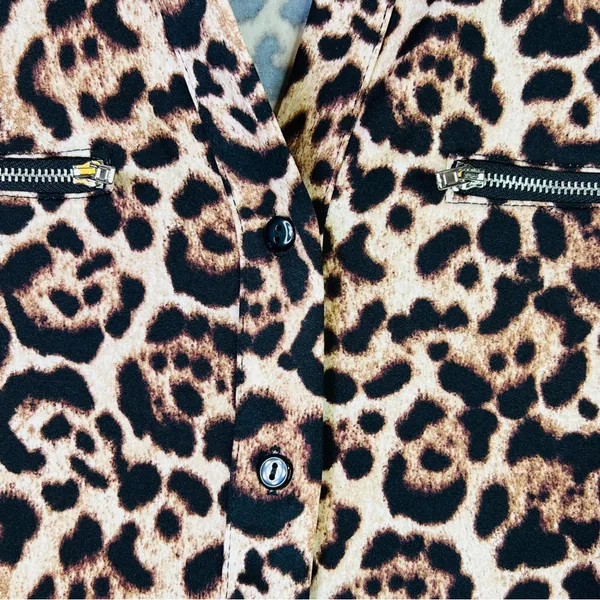 Blue Mood Large Animal Print Button Front Top w/Tabbed Sleeves & Decor Z - Image 6