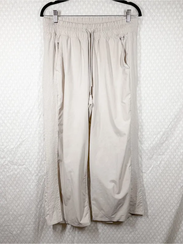 Athleta Cream Tan Avenue Wide Leg Crop High Rise Pants - Image 2