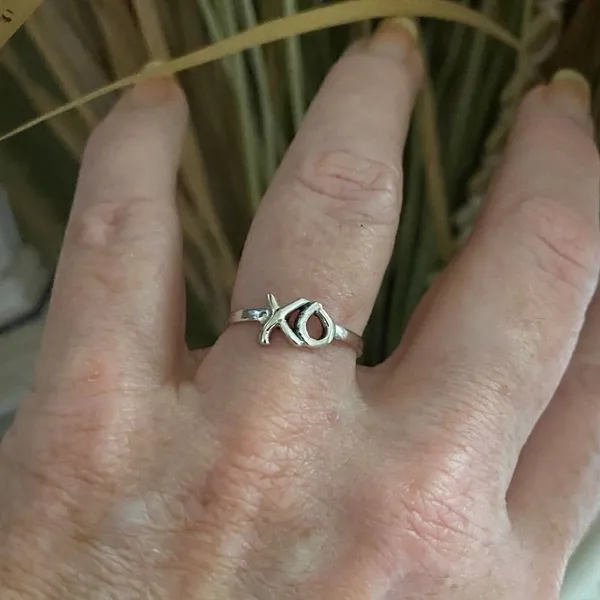 XO Ring, Hugs And Kisses Sterling Silver Ring - Image 4