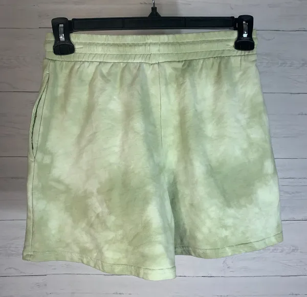 Lisa Simpson Sweatshirt/Shorts set size XS/S - Image 7