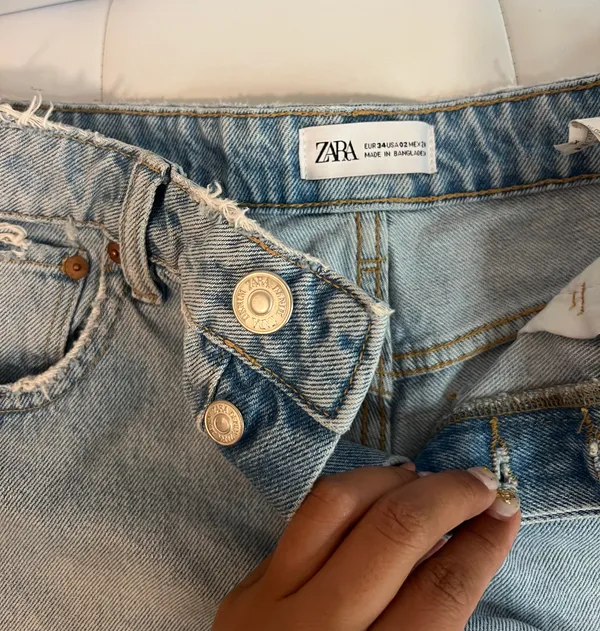 Zara Denim Shorts - Image 4