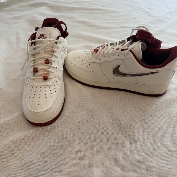 Nike Air Force 1 Low Valentines Day (2024) Size 10 Womens New ,Glitter No Box - Image 2
