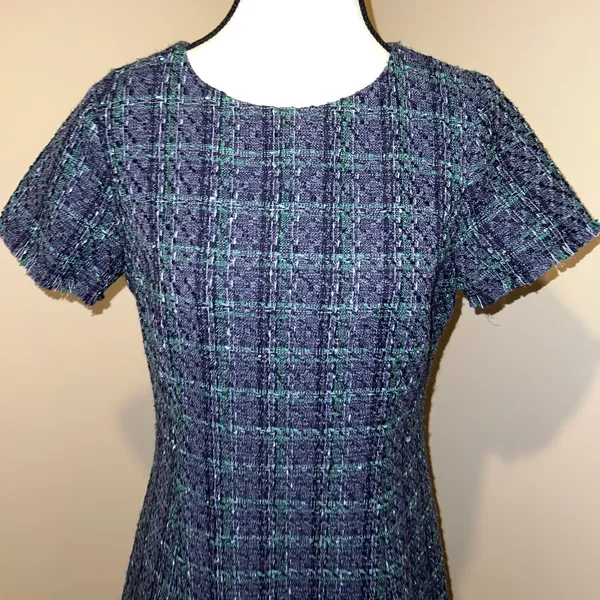 Sail to Sable Tweed Short Sleeve Shift Dress Tiered Hem Navy Blue/Green Size 6 - Image 4