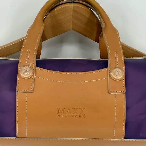 MAXX NEW YORK Barrel Handbag Purple Clear‎ Vinyl Tan Leather Top Handle Bag - Image 2