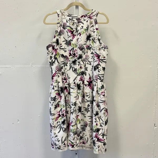 White House Black Market Floral Halter Sheath Knee Length Dress Size 12 Pockets - Image 2