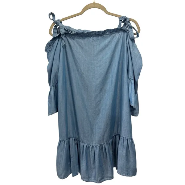 RARE💎 Crown & Ivy| XS | Tie Strap Cold Shoulder Bell Sleeve Chambray Mini Dress - Image 4
