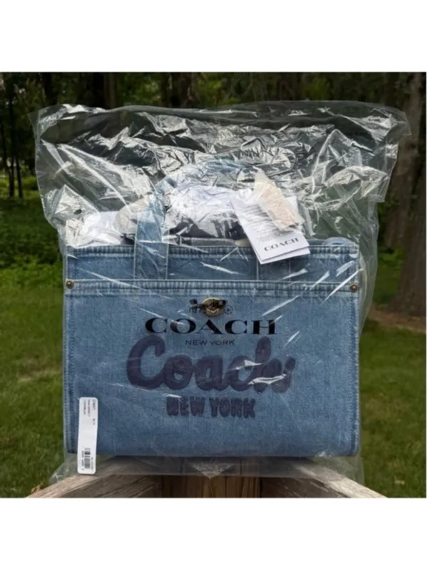 NEW Coach Standard Cargo Tote in Indigo Denim CR657 NWT - Image 6