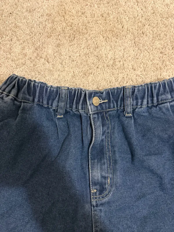 jean shorts - Image 2