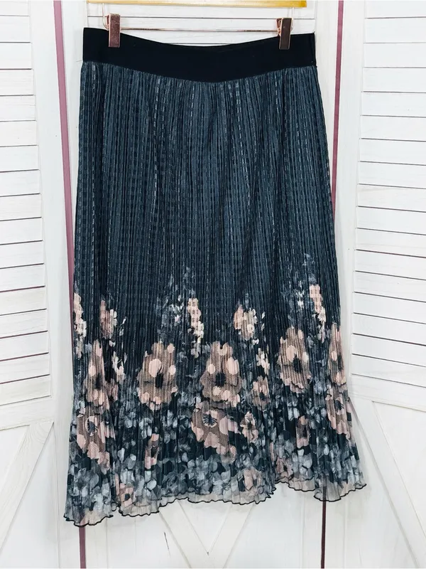 Metrowear Pleated Floral Boarder Sheer Midi‎ Skirt Steel Blue Peach Large - Image 7