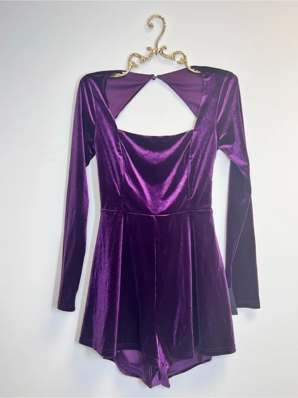 Lulu's Feeling Cheery Purple Velvet Long Sleeve Tie-Back Romper - Image 5