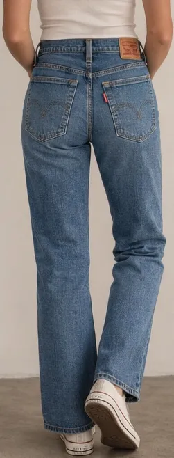 Levi’s Wedgie Straight Jeans - Image 2