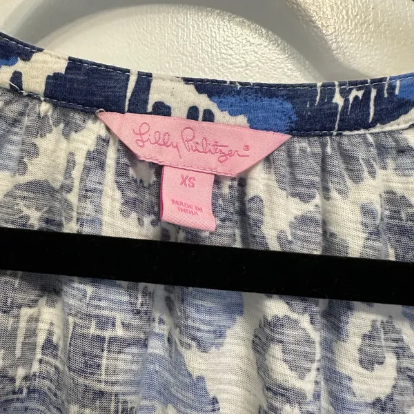 Lilly‎ Pulitzer Navy and White Blouse - Image 2