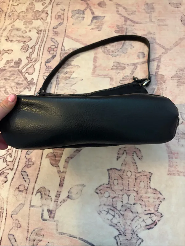 Etienne Aigner Black Womens Shoulder Bag - Image 3