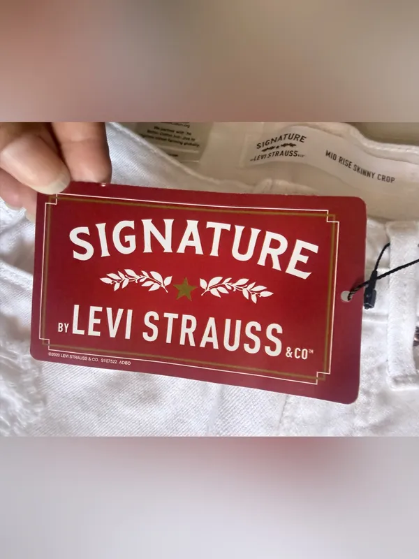 Signature by Levi Strauss White Skinny Jeans - Image 2