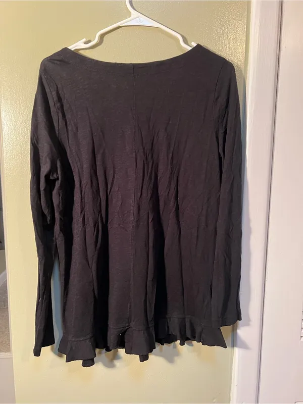 Susina Womens Size Large Long Sleeve T-Shirt Black Burnout Ruffle Hem Semi-Sheer - Image 5