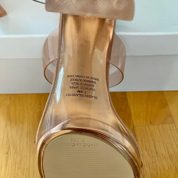 Steve Madden Glassy Tan heels - Image 4