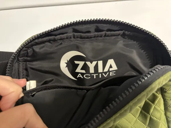Zyia Active Belt Bag - Image 2