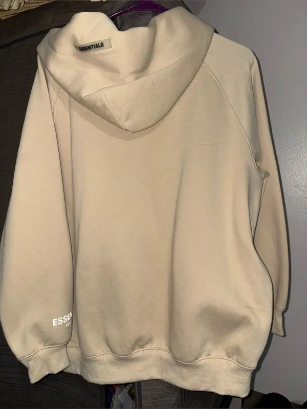 Essentials Fear of God Cream Hoodie medium - Image 3