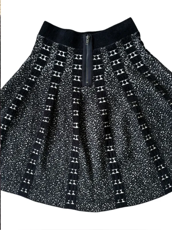 EUC Anthropologie MOTH Jacquard Knit Granite Skater Skirt Black Cream Medium - Image 9