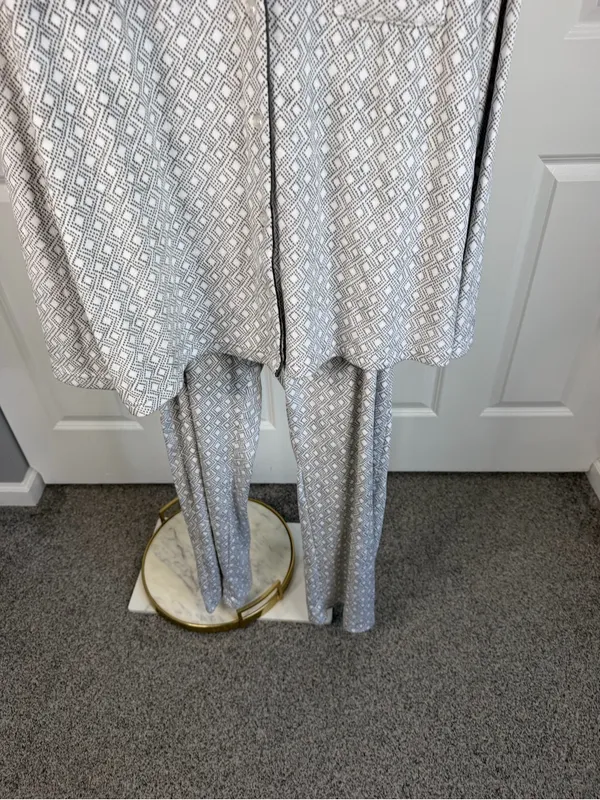 Nicole Miller New York XXL Ultra Soft Geometric Pajama Set NWOT - Image 4