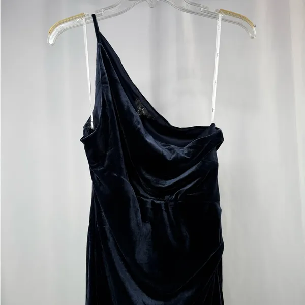 Lulus Elegant Era Velvet‎ One-Shoulder Maxi Dress in Dark Slate Blue Size Medium - Image 4