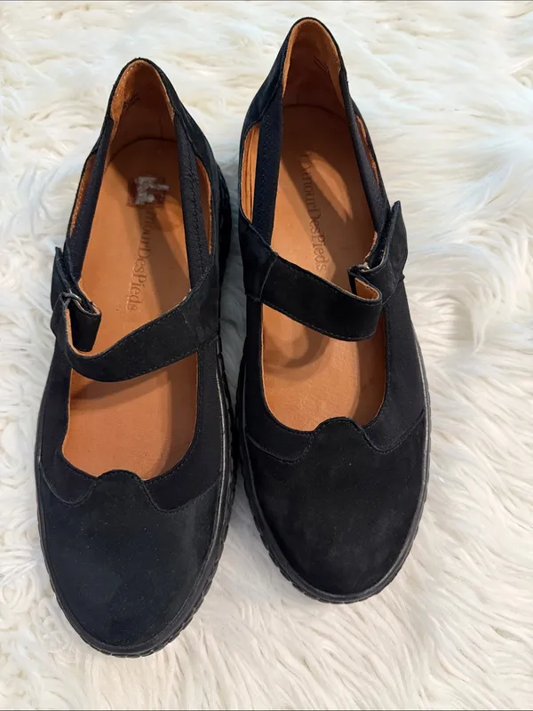 L'Amour Des Pieds Women’s Black Mary Jane Suede Flats size 8M leather upper - Image 10