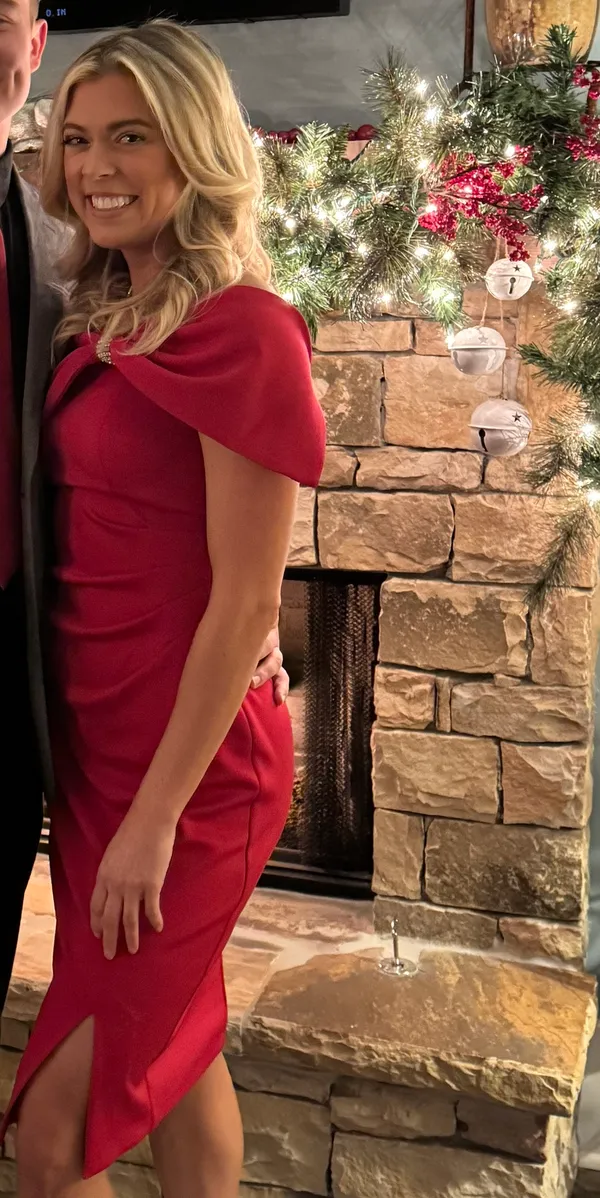 Red Boutique Cocktail Dress Size 4 - Image 3