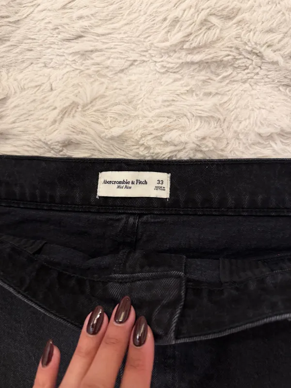Abercrombie Mid-Rise Skirt Mini - Image 2