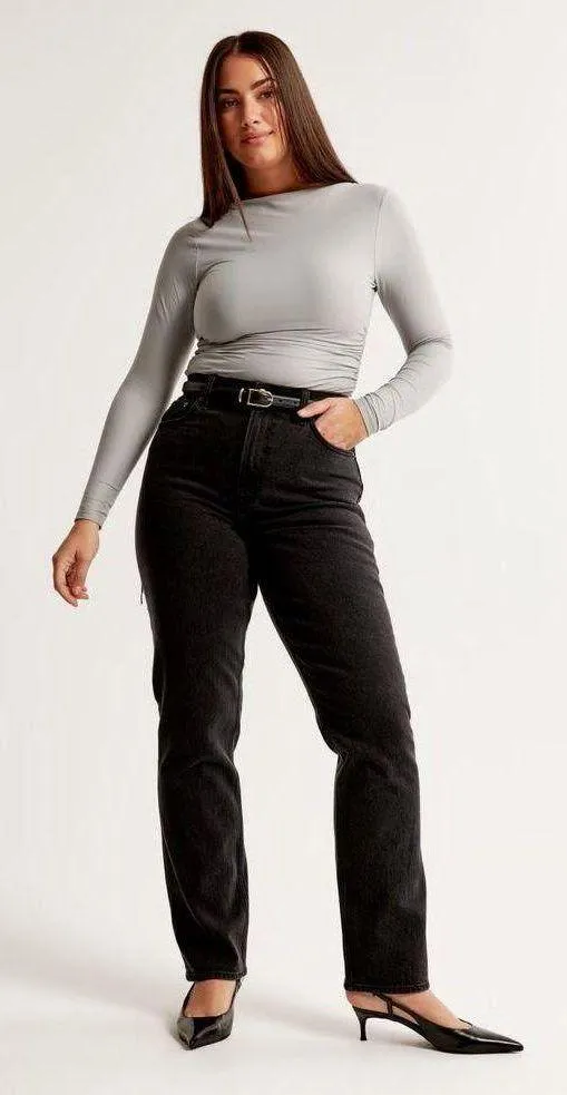 Abercrombie Curve Love Ultra High Rise 90s Straight Jeans - Image 3